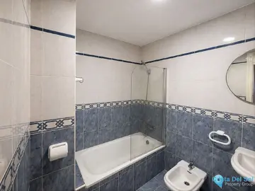 2 bedroom Apartment for Sale in San Luis de Sabinillas-62257