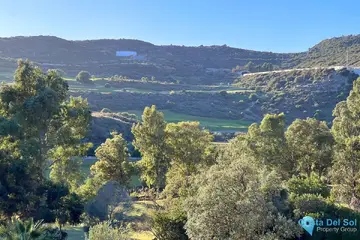 596m2 Plot for Sale in Estepona-62566