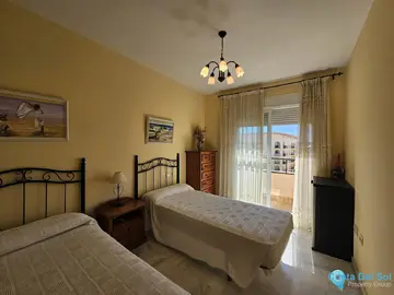 2 bedroom Apartment for Sale in San Luis de Sabinillas-62619