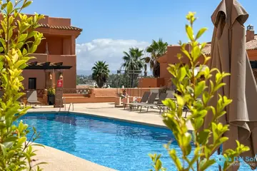 1 bedroom Apartment for Sale in El Paraiso-63158