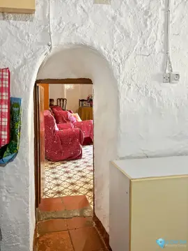 5 bedroom House for Sale in Comares-63203