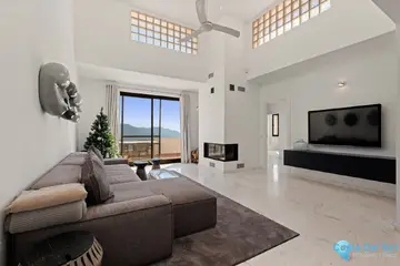 2 bedroom Apartment for Sale in La Mairena-84178