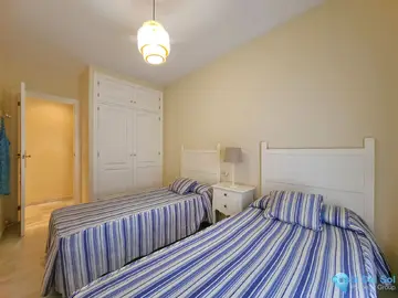 2 bedroom Apartment for Sale in San Luis de Sabinillas-63418