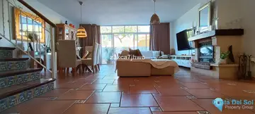 5 bedroom House for Sale in Estepona-11978