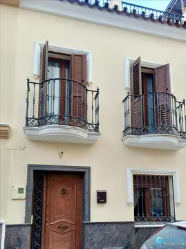 3 bedroom House for Sale in Coín