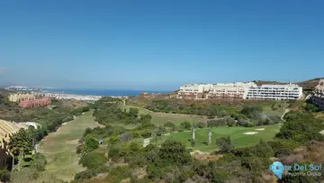 2 bedroom Apartment for Sale in La Duquesa