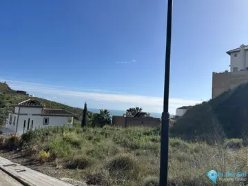 1063m2 Plot for Sale in Torrox Costa-63978