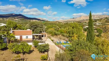 2 bedroom House for Sale in Villanueva De La Concepcion