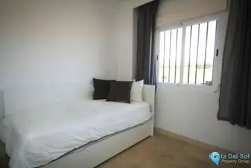 2 bedroom Apartment for Sale in Calanova Golf-64103