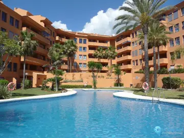 2 bedroom Apartment for Sale in Manilva