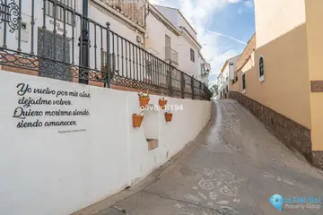 4 bedroom House for Sale in Pizarra-64313