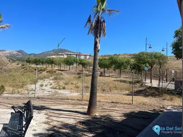 846m2 Plot for Sale in Fuengirola