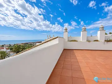 2 bedroom Apartment for Sale in La Duquesa