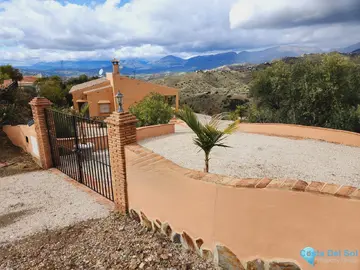 3 bedroom House for Sale in Canillas de Aceituno-64587