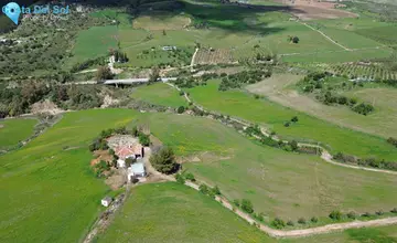 240000m2 Plot for Sale in Ronda-625