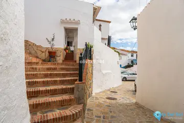 5 bedroom House for Sale in Macharaviaya-64681