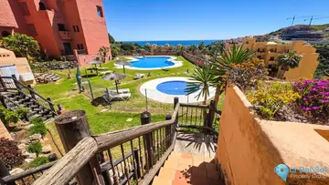 2 bedroom Apartment for Sale in La Duquesa
