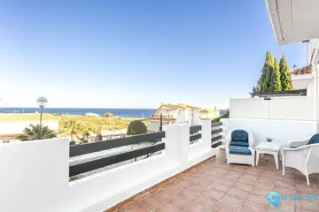 2 bedroom Apartment for Sale in Manilva