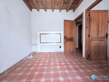 4 bedroom House for Sale in Monda-65119