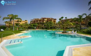 4 bedroom Apartment for Sale in Benahavís