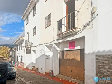9 bedroom House for Sale in Riogordo-65532