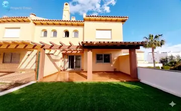 4 bedroom House for Sale in Calahonda