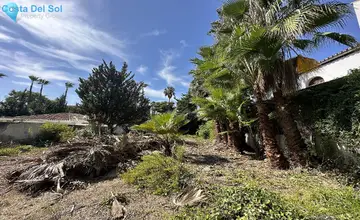 573m2 Plot for Sale in Nueva Andalucía-763