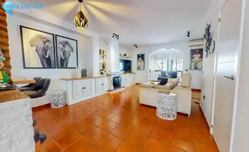 4 bedroom House for Sale in Benahavís