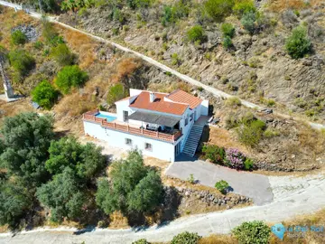 3 bedroom House for Sale in Arenas-65966