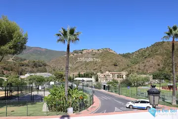 2 bedroom Apartment for Sale in Benahavís-66009