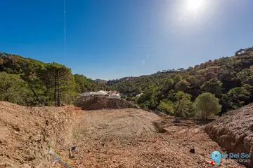 2870m2 Plot for Sale in Benahavís-66101