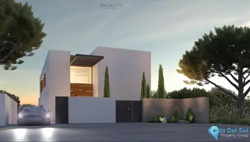 668m2 Plot for Sale in Torremolinos-66145