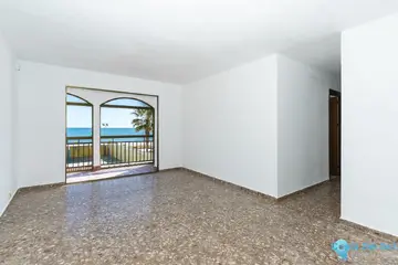 4 bedroom Apartment for Sale in San Luis de Sabinillas-66297