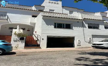 3 bedroom House for Sale in Estepona-810
