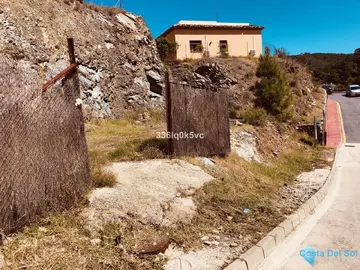 400m2 Plot for Sale in Benahavís