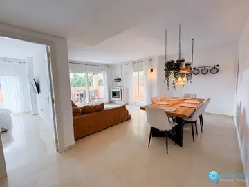 2 bedroom Apartment for Sale in Calahonda-67061