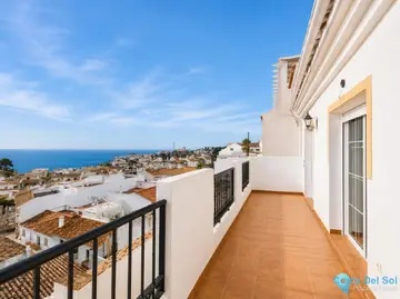 2 bedroom Apartment for Sale in Benalmadena Pueblo-67332