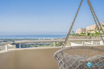 2 bedroom Apartment for Sale in Mijas