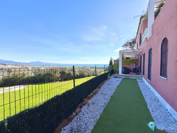 3 bedroom Apartment for Sale in La Duquesa