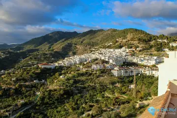 4 bedroom Apartment for Sale in Frigiliana-67882