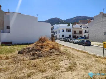 480m2 Plot for Sale in Alhaurín el Grande