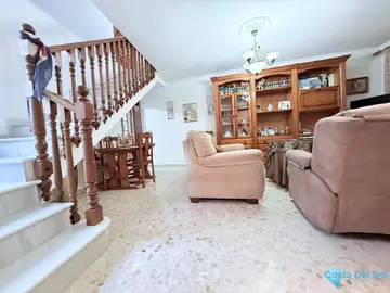 4 bedroom House for Sale in Coín-105495