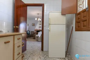 2 bedroom House for Sale in Guaro-105676