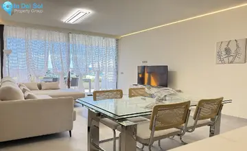 2 bedroom Apartment for Sale in Fuengirola-1222
