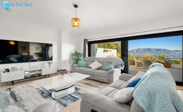 3 bedroom House for Sale in Marbella-1479