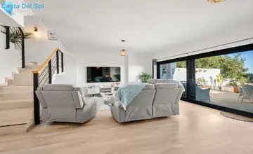 3 bedroom House for Sale in Marbella-1466