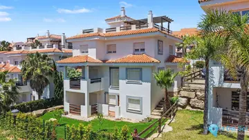 6 bedroom House for Sale in Manilva