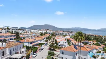 6 bedroom House for Sale in Manilva-13357