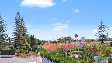 6 bedroom House for Sale in Manilva-13358
