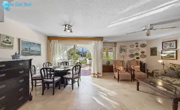 5 bedroom House for Sale in Casares-1867